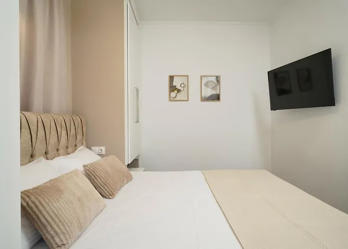 Apartament Amvrosia *